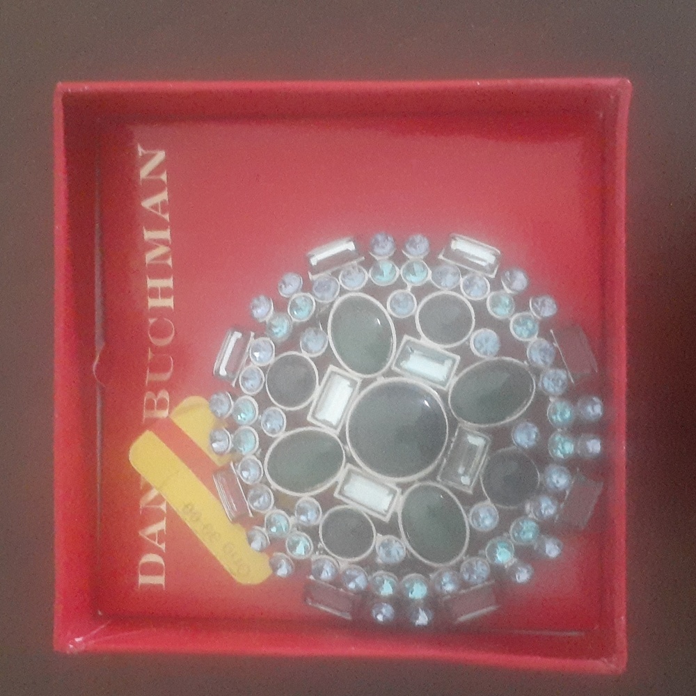 Dana Buchman pin